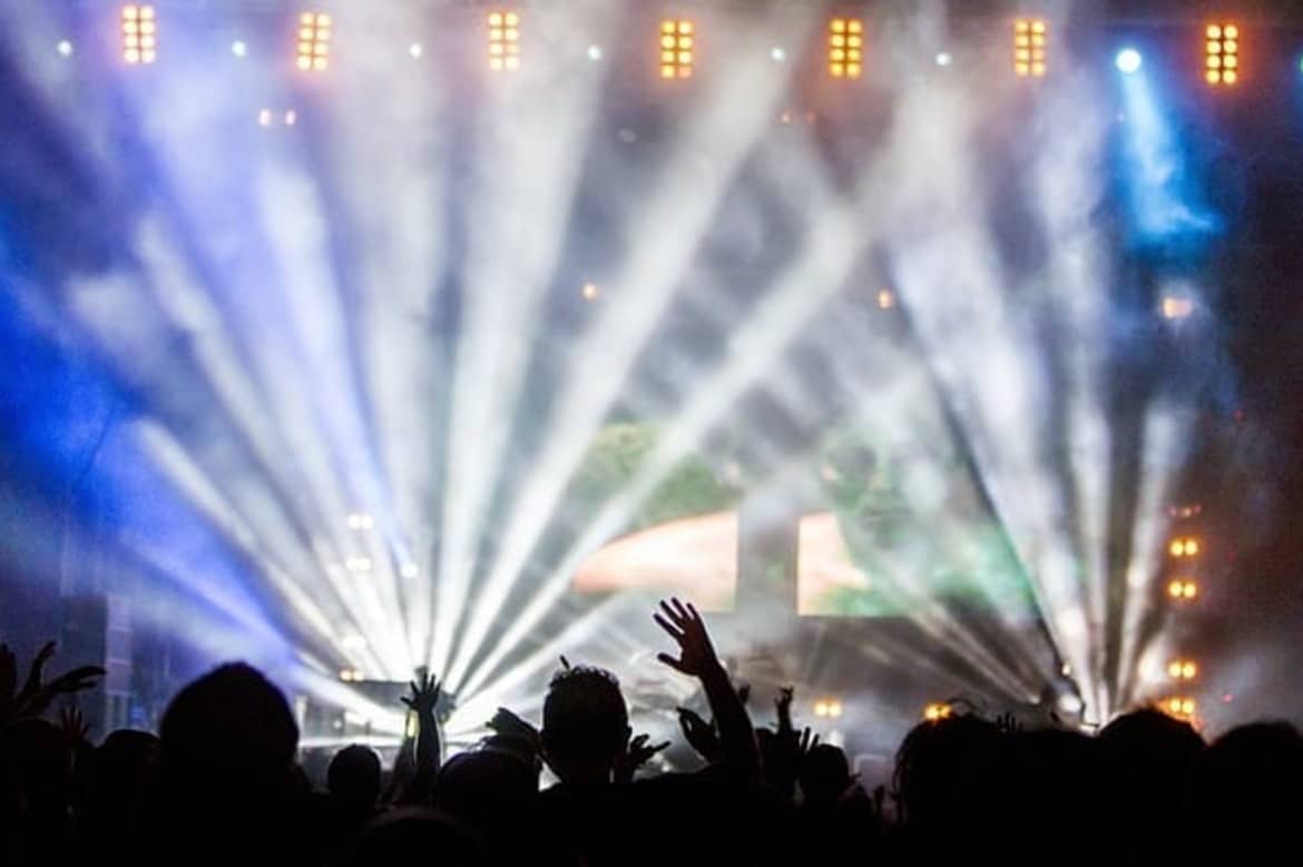 The effects of a regular recreational ketamine dose last around one to two hours. Ketamine: party scene