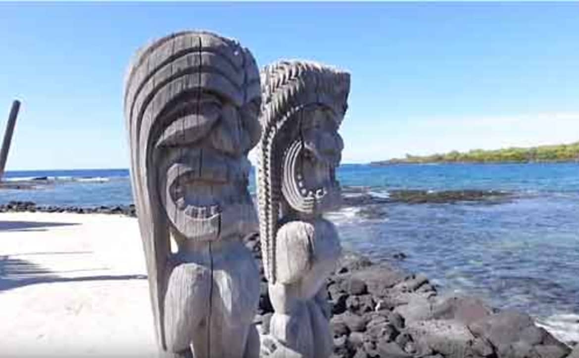 Puuhonua-o-Honaunau National Historical Park gives you the opportunity to visit one of the most sacred sites in the whole of the Big Island. Honaunau national historical park