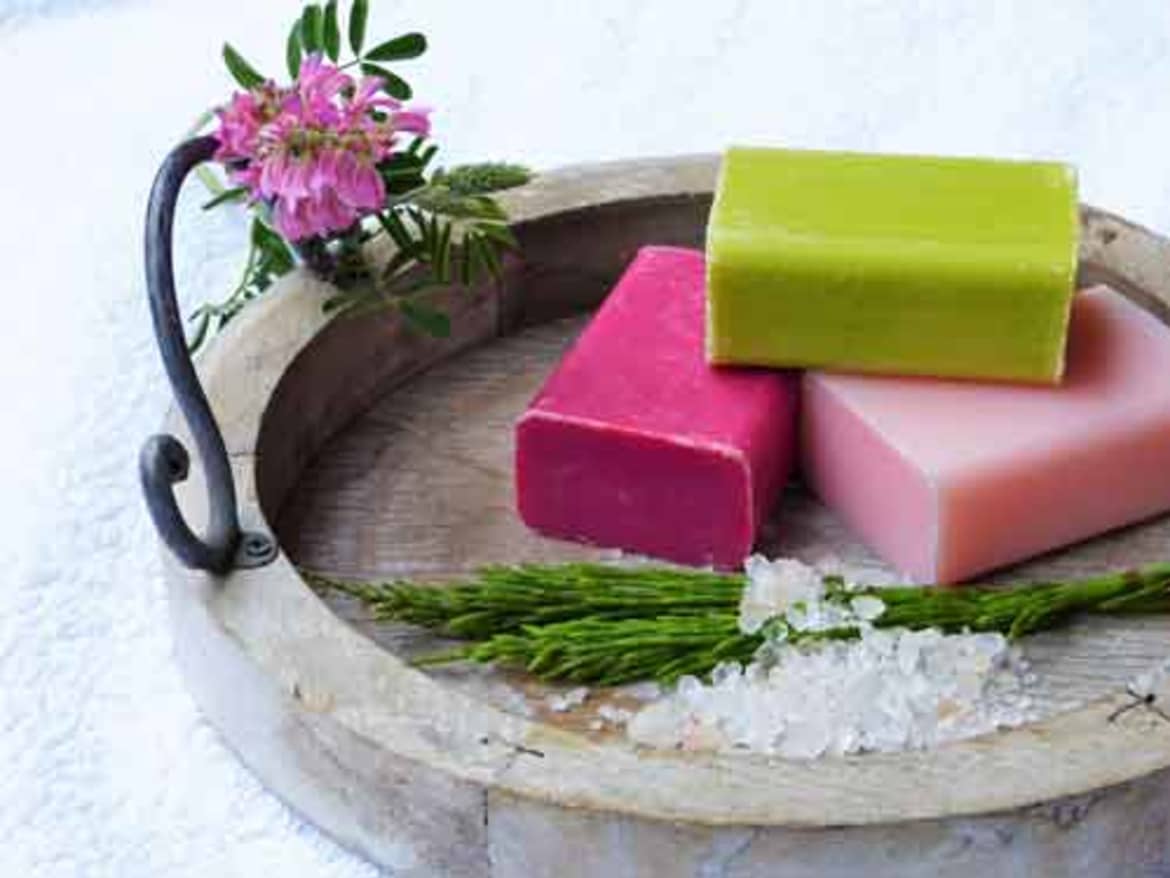 If you’re more interested in the natural side of things, Kona Natural Soap Company is the way to go. This beautiful store offers many locally-sourced vegan soaps and oils for aromatherapy. Kona natural soap company