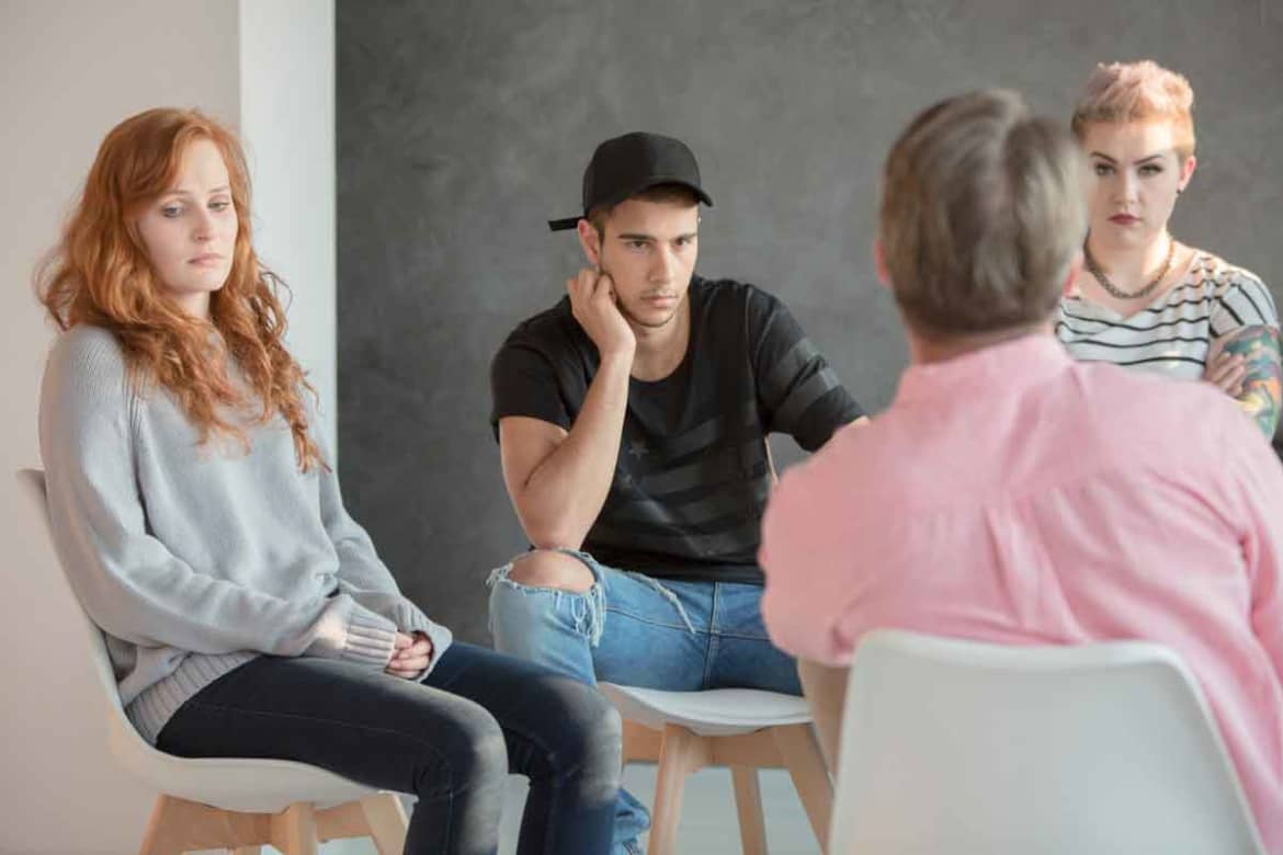 In the past, clinicians often preferred treating a patient’s mental health after they quit drinking or using drugs. How-to-treat-dual-diagnosis-patients
