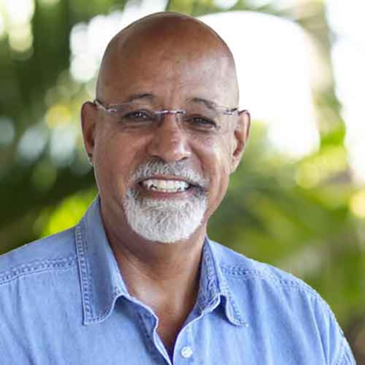 Fernando is a founding member of our clinical team and has been with HIR for over a decade. Fernando Manon | Therapist at Hawaii Island Recovery