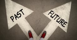 Future or past decision at a crossroad