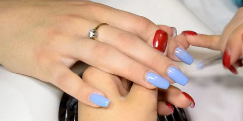 light blue nails