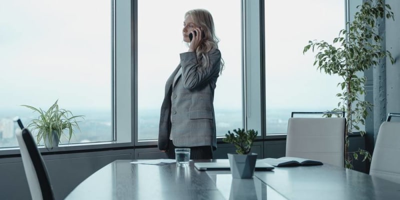 irodai vezetékes telefonok