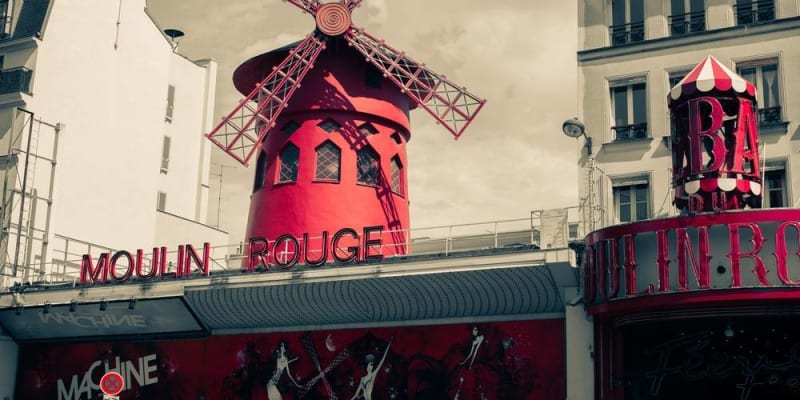 Párizsban pároknak