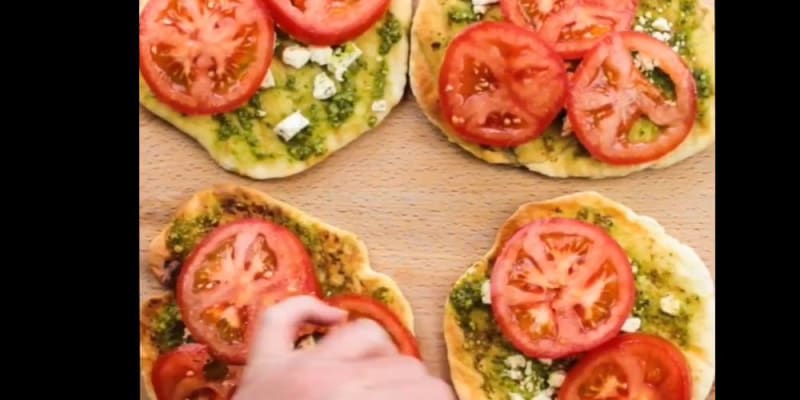 Egyéni grillezzet pesto pizza