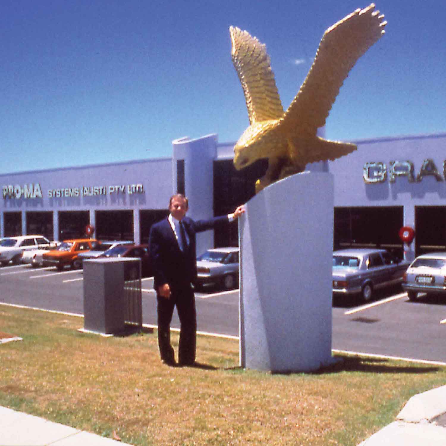 Eagle statue outside proma building