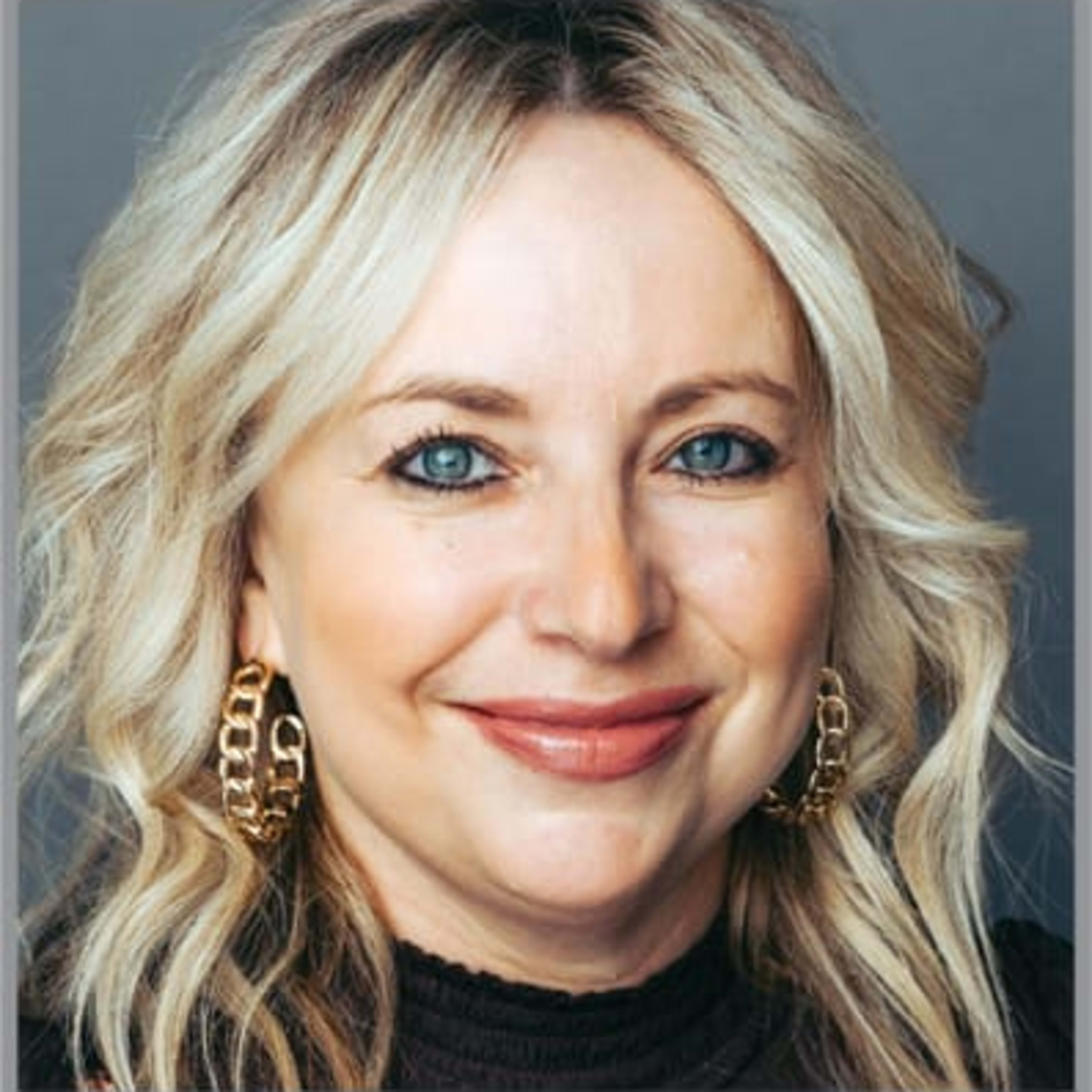 Beth Hamilton 