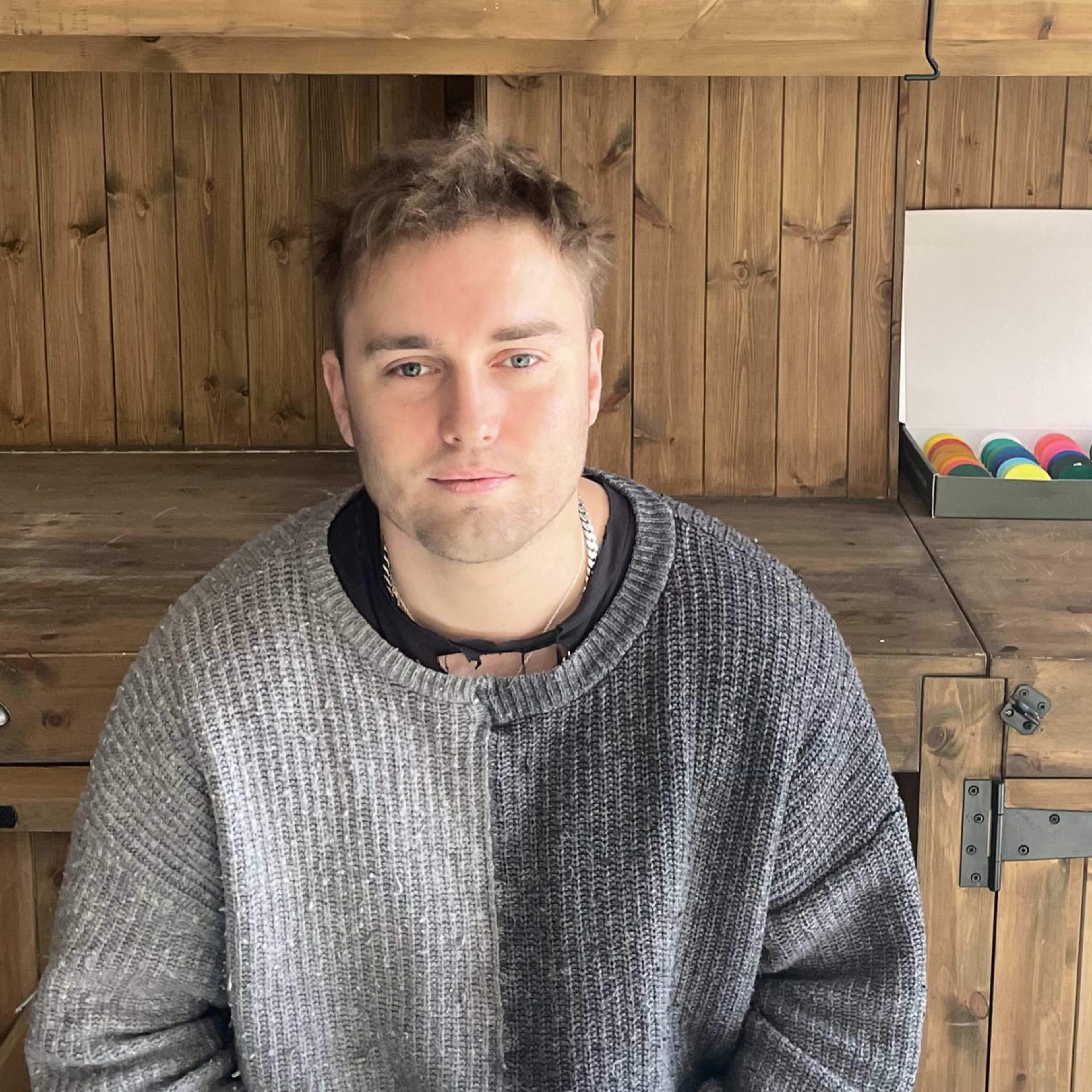 Sam Fender Suits Up for 2027 Stadium Tour