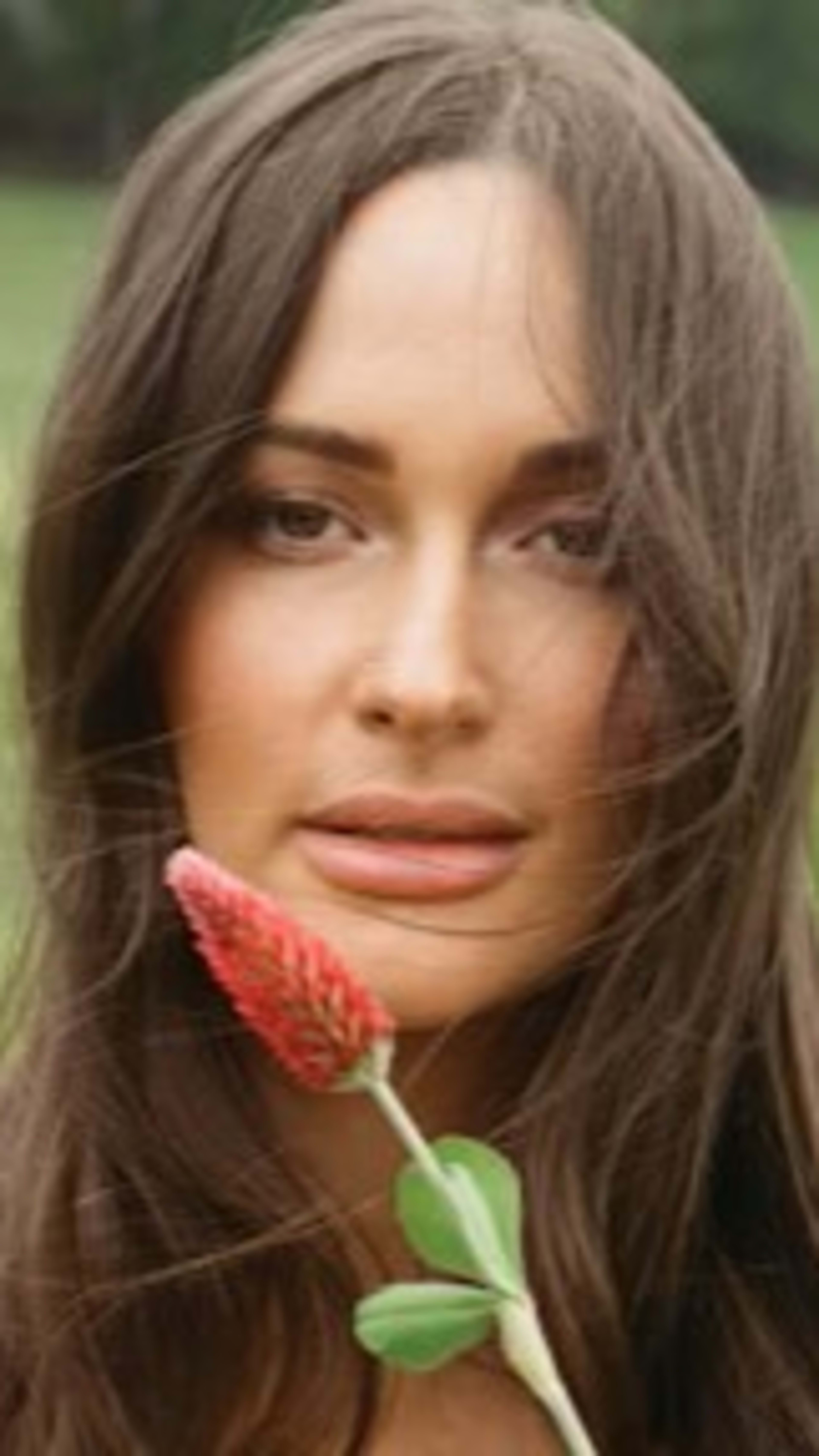 KACEY MUSGRAVES