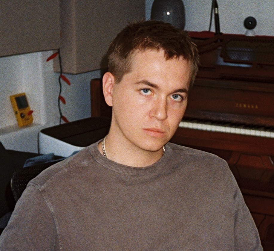 JOE REEVES JUMPS TO SONY MUSIC PUBLISHING