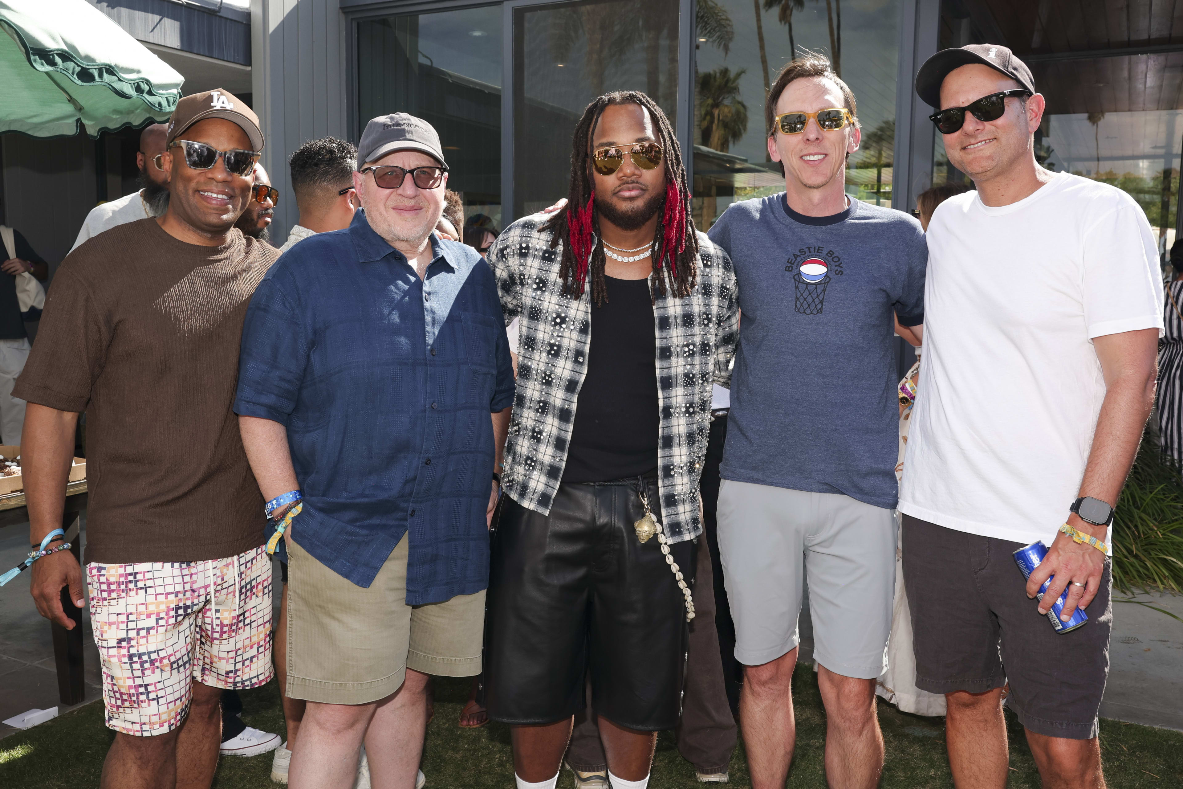INTERSCOPE CAPITOL'S COACHELLA SHINDIG: A FULLY HYDRATED GALLERY