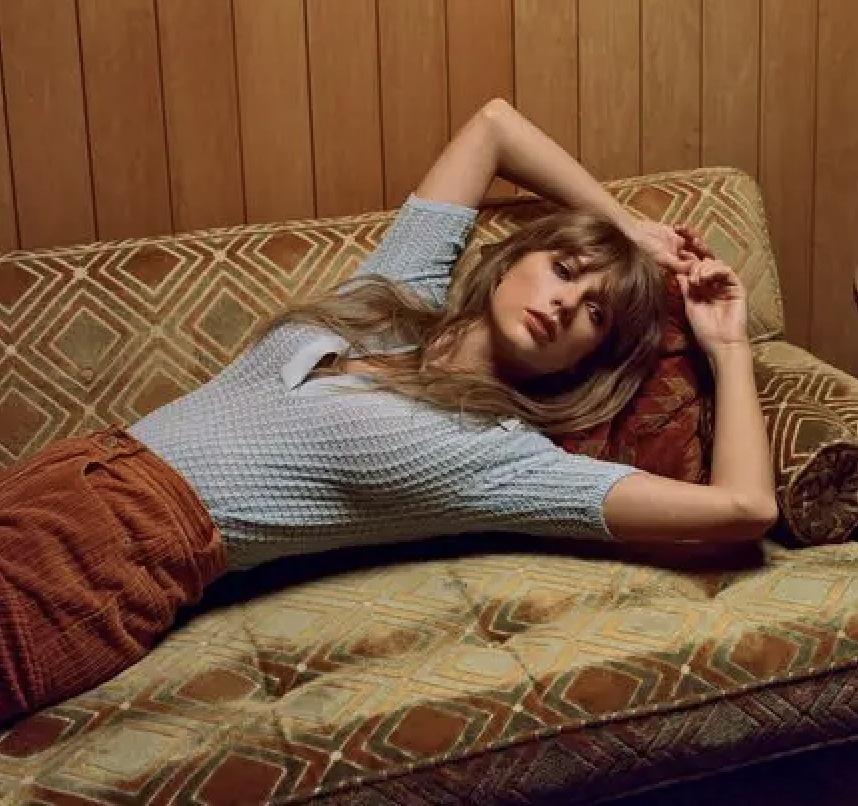 A TAYLOR TICKET FRENZY