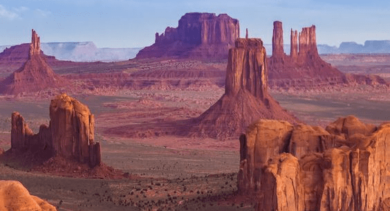 Large area in Monument Valley, USA. Photo by travelawaits.com from Pinterest.com