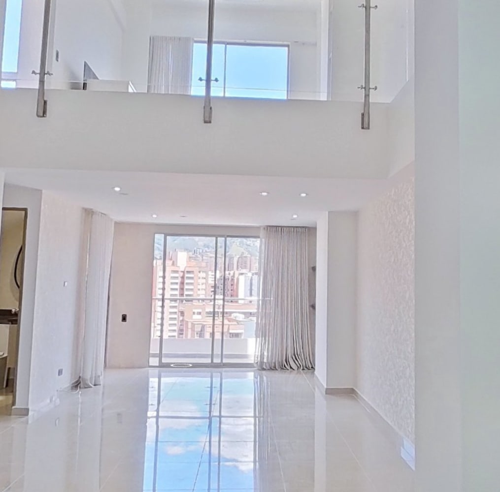 MODERNO APARTAMENTO - ENVIGADO