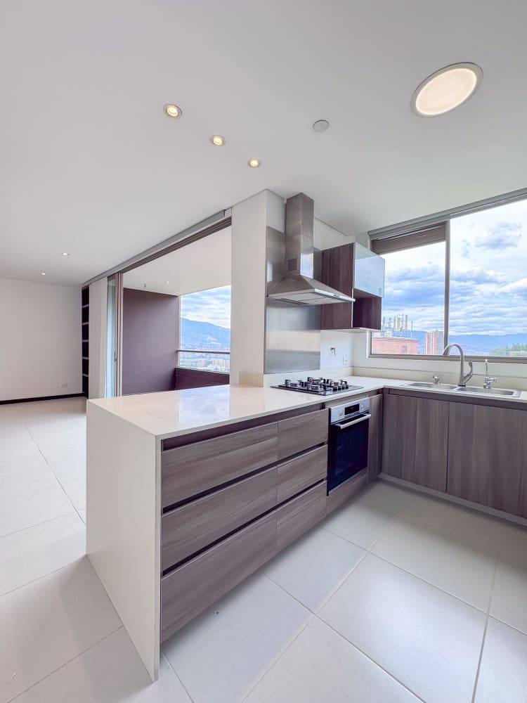APARTAMENTO EXCLUSIVO CERCA PROVENZA