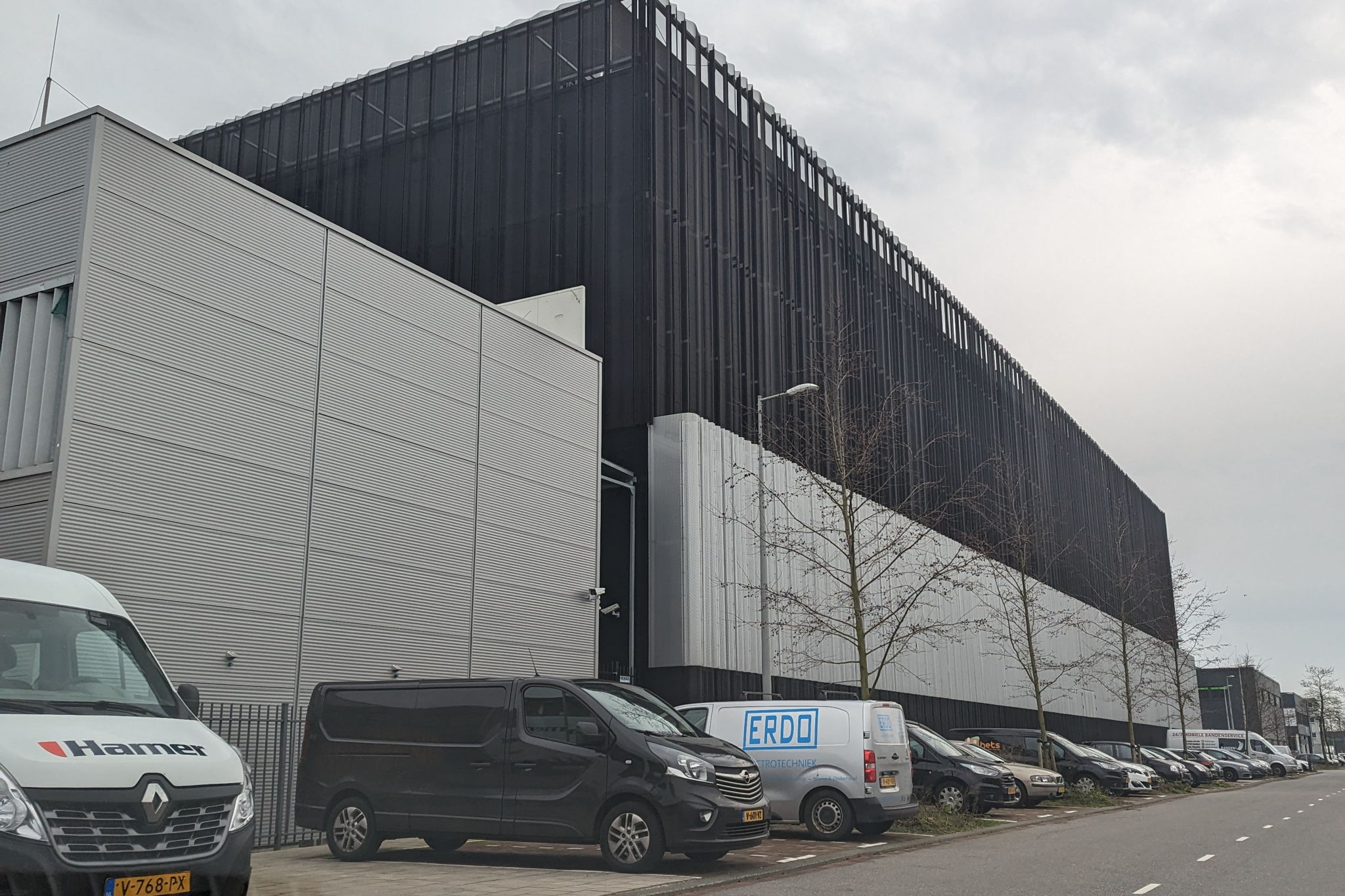 にわかゆっくりLa Fam Amsterdam にわかゆっくりLa Fam Amsterdam 4K] AMSTERDAM - February