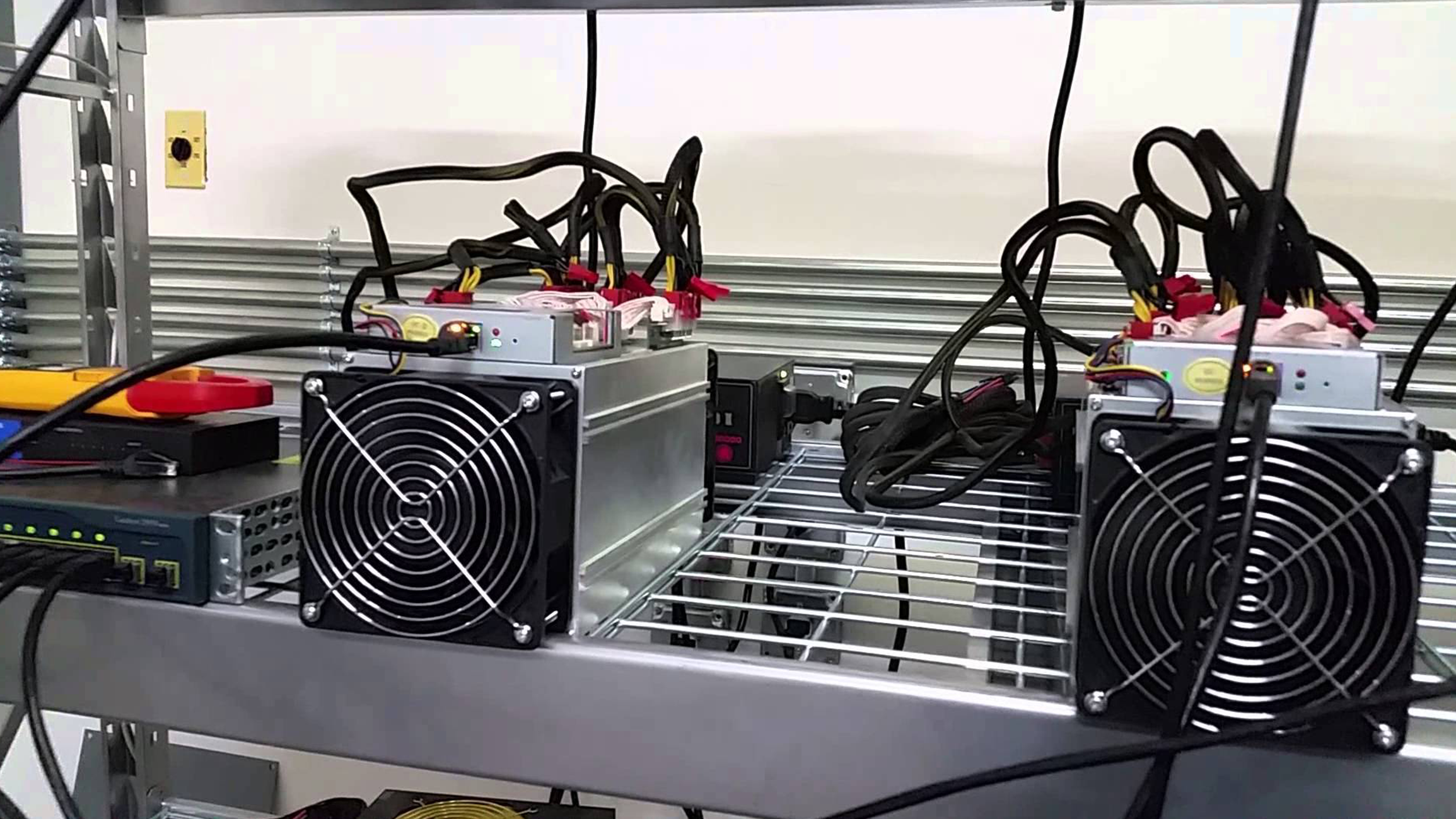 running multiple bitcoin miners