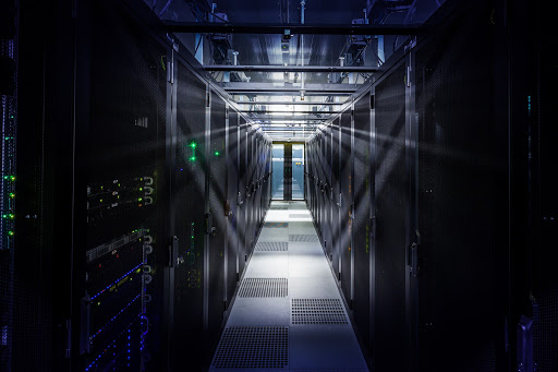 How to Select the Right Colocation Provider and Data Center for Your ...