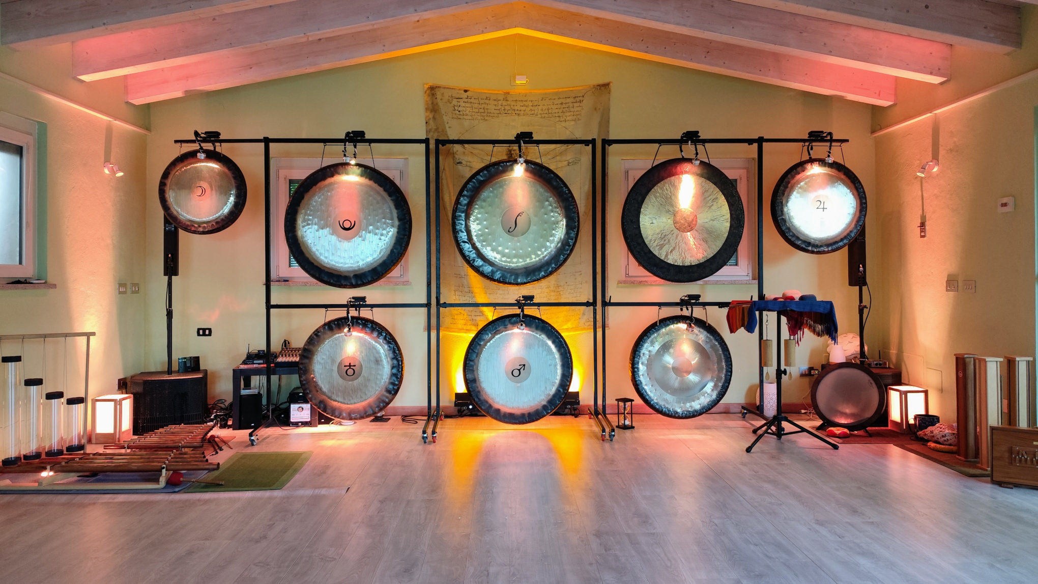 Bagno di GONG a Busto Arsizio