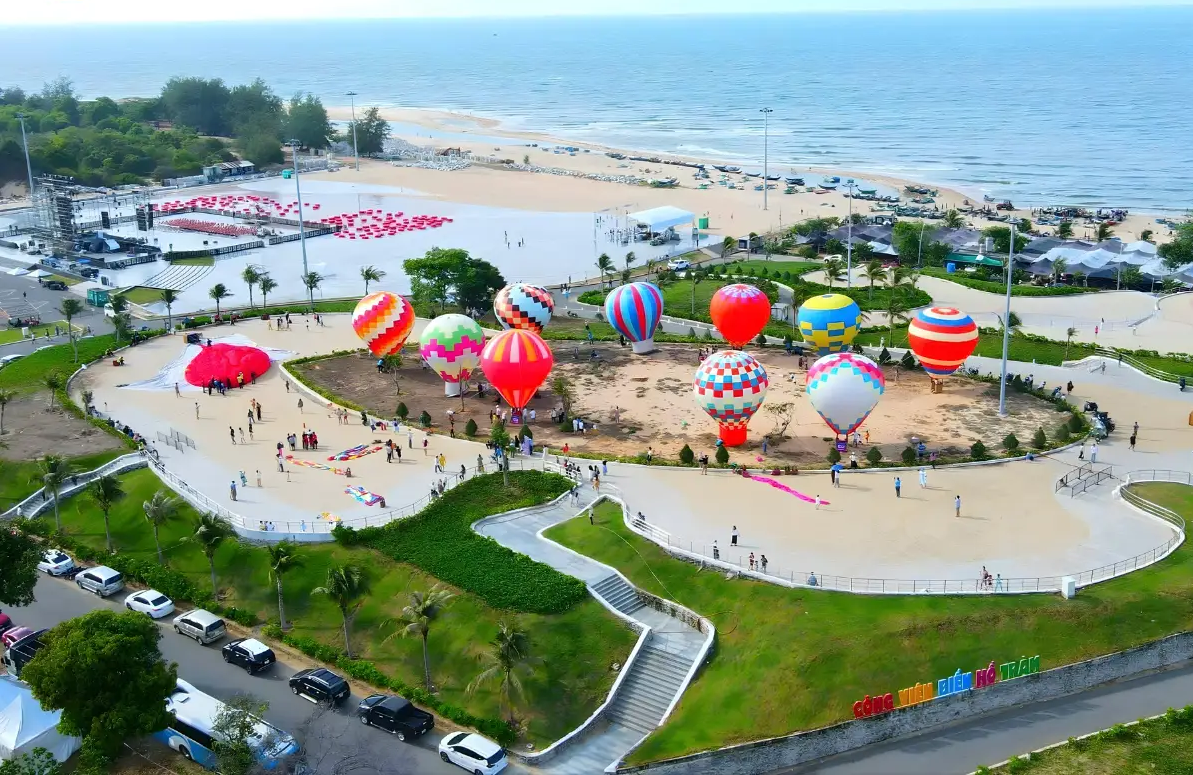 TP.HCM → HỒ TRÀM