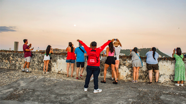 Beyond Colombia Tours | Free Great Center Tour: Walled City & Getsemani (weekends)
