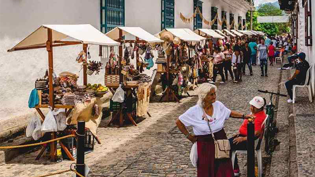 Beyond Colombia Tours | Medellín BC Buddy