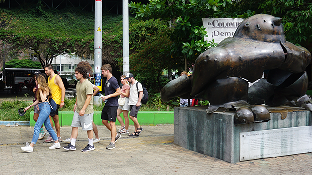 Beyond Colombia Free Tours | Medellín BC Buddy