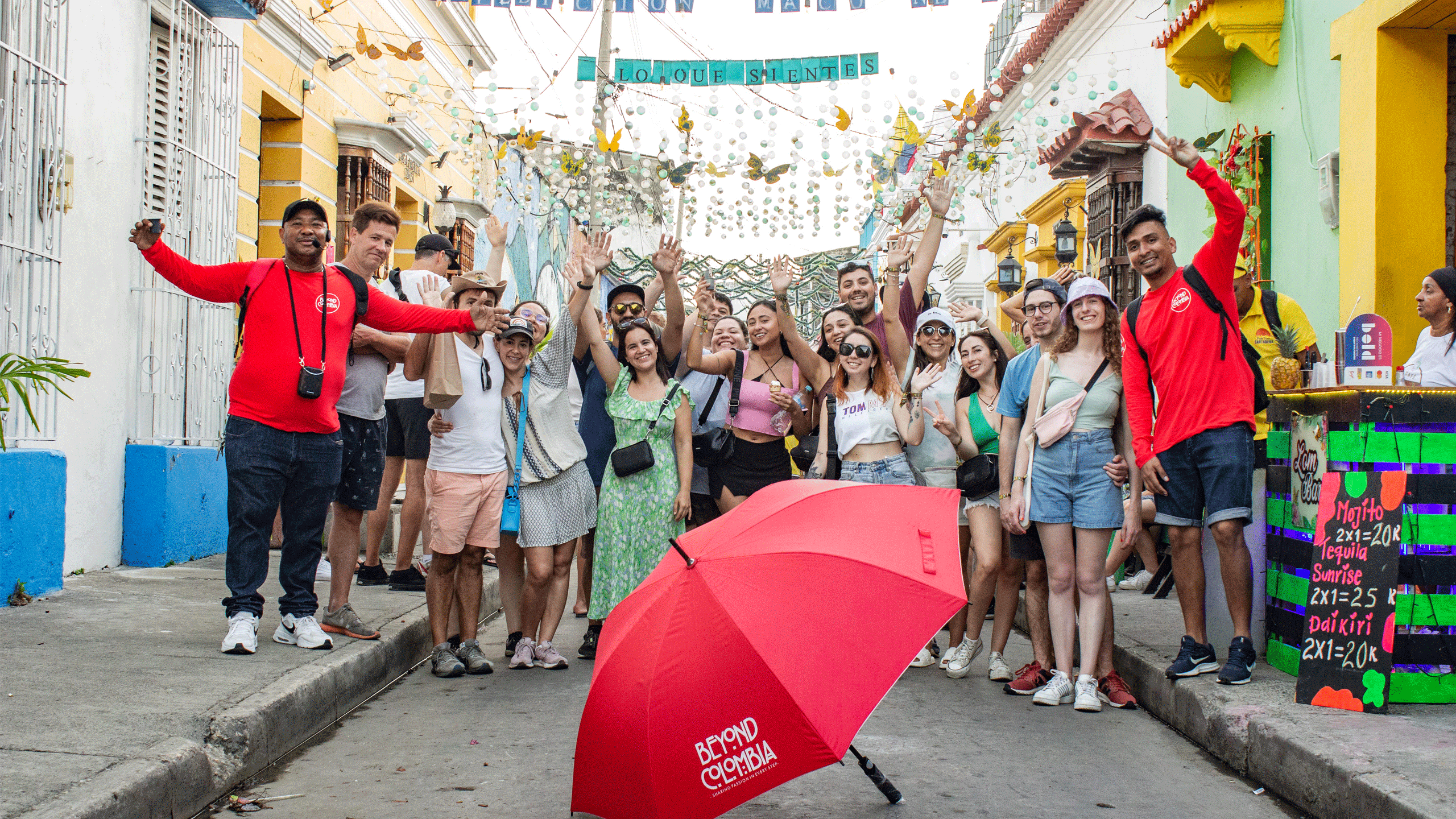 Beyond Colombia Tours | Tour: Free Barrio Artístico de Getsemani Tour