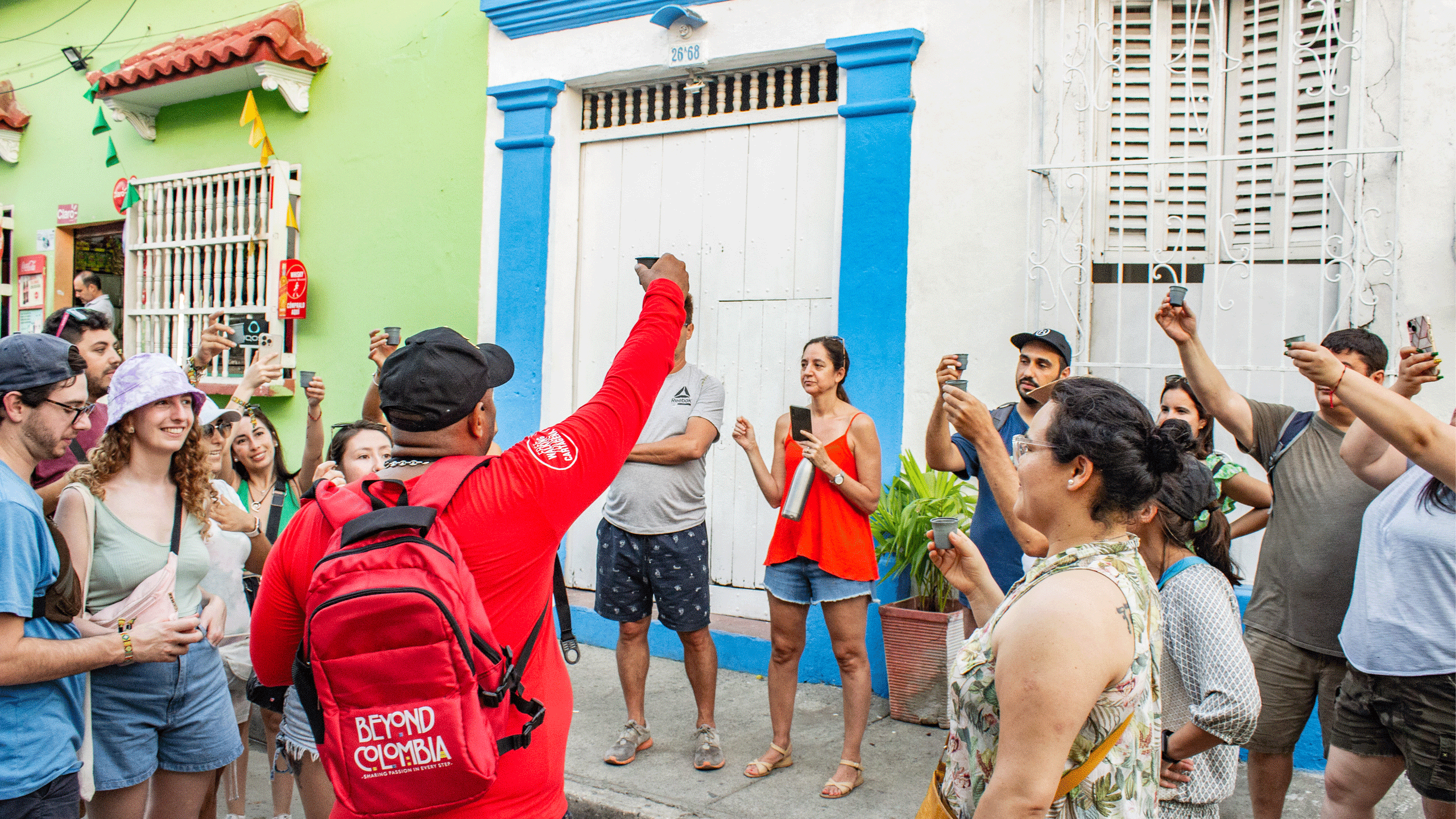 Beyond Colombia Tours | Tour: Free Barrio Artístico de Getsemani Tour