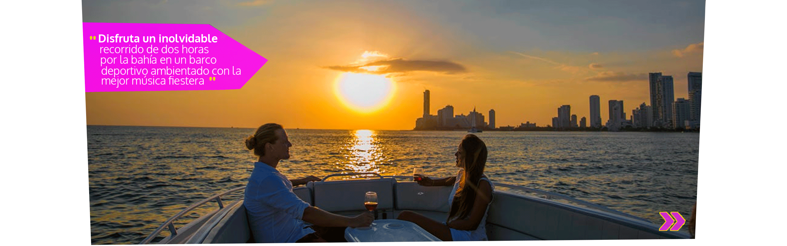 Beyond Colombia Tours | Tour: Bote de Fiesta Atardecer en la Bahía de Cartagena