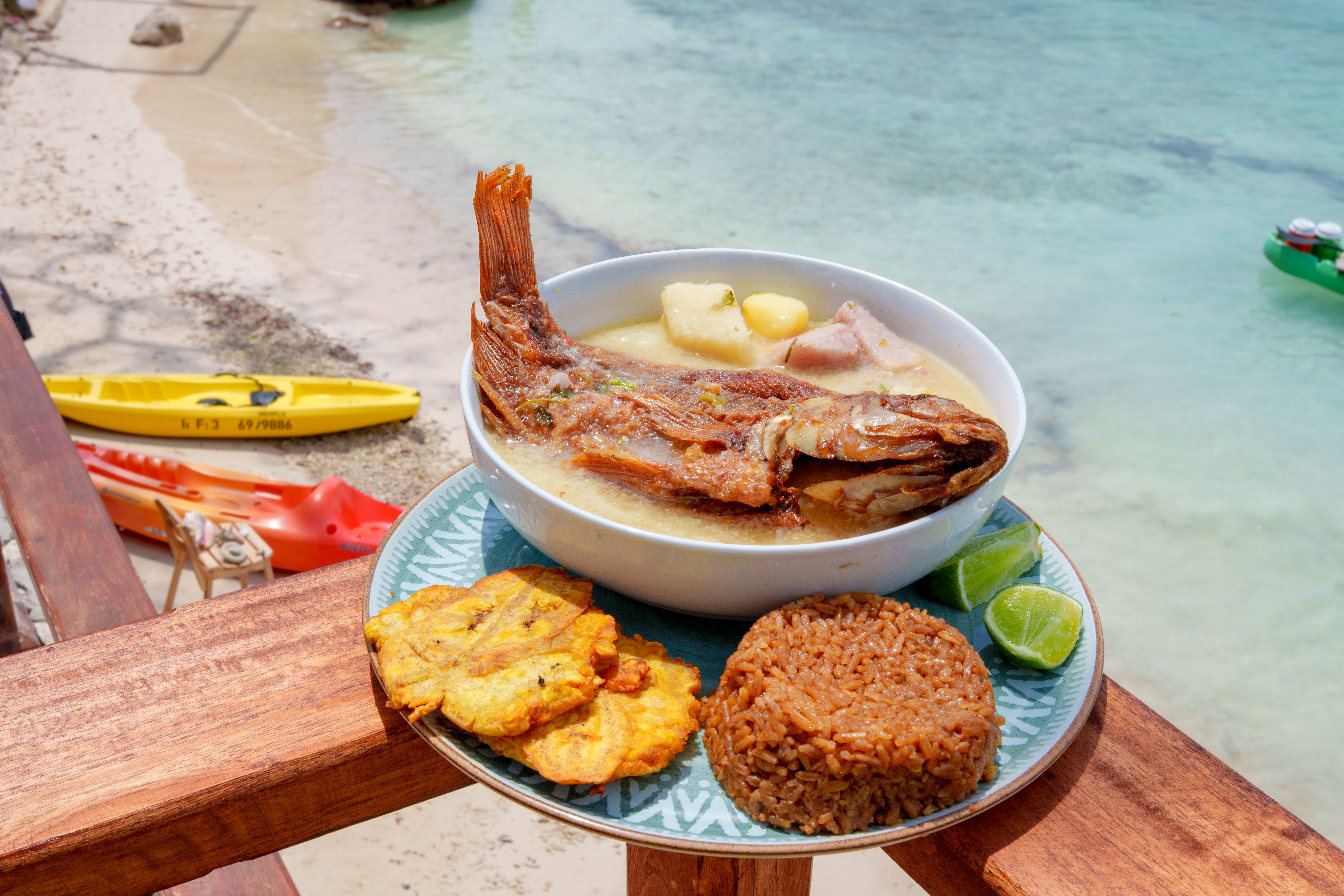 Beyond Colombia Tours | Tour: Ibbiza Beach Club at Rosario Islands Day Trip