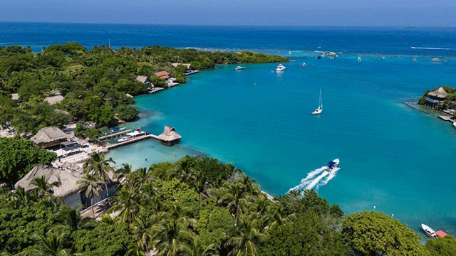 Pasadía Isla del Sol Club de Playa
