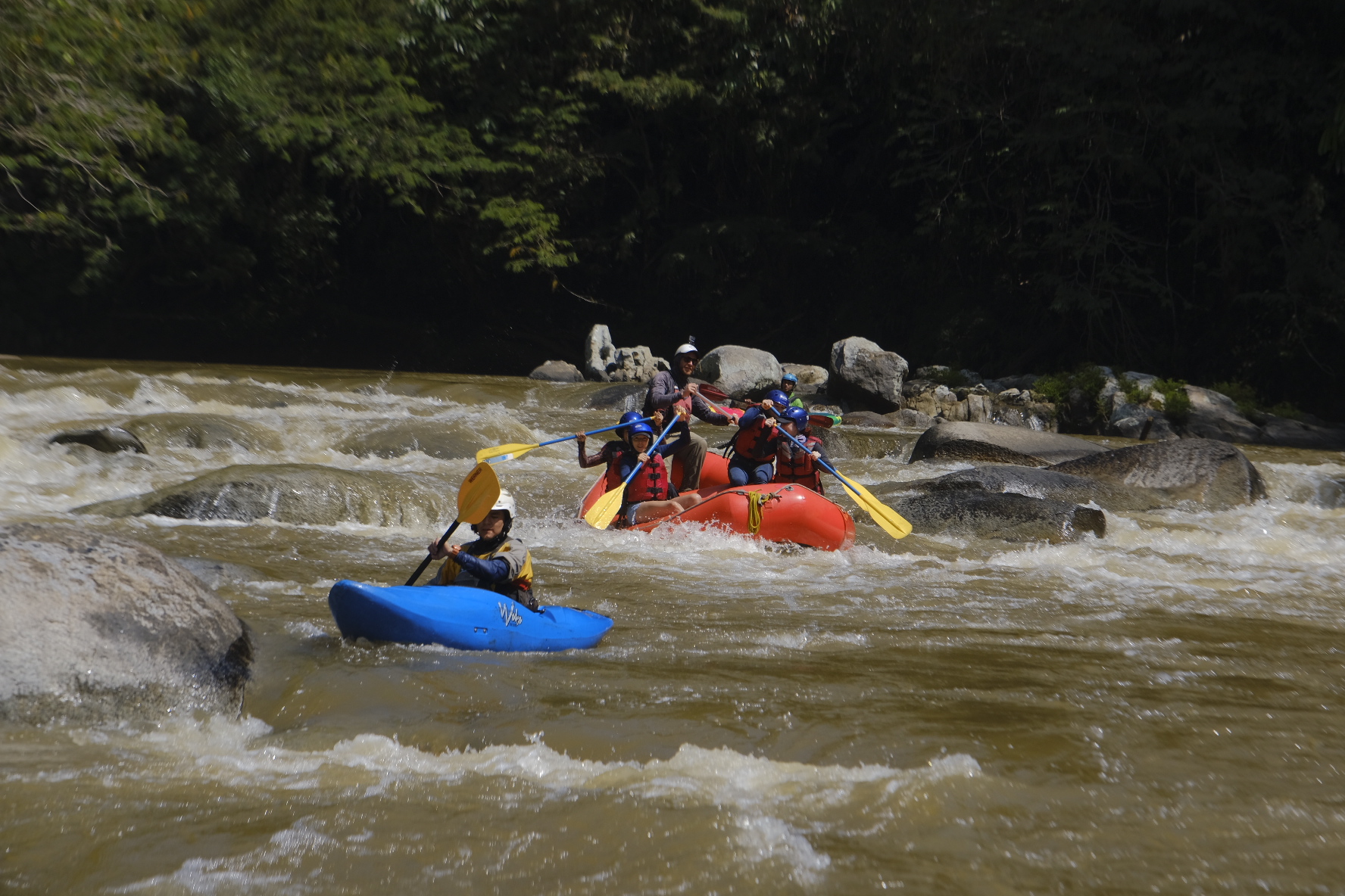 Beyond Colombia Tours | Tour: Rafting Experience at Calderas River
