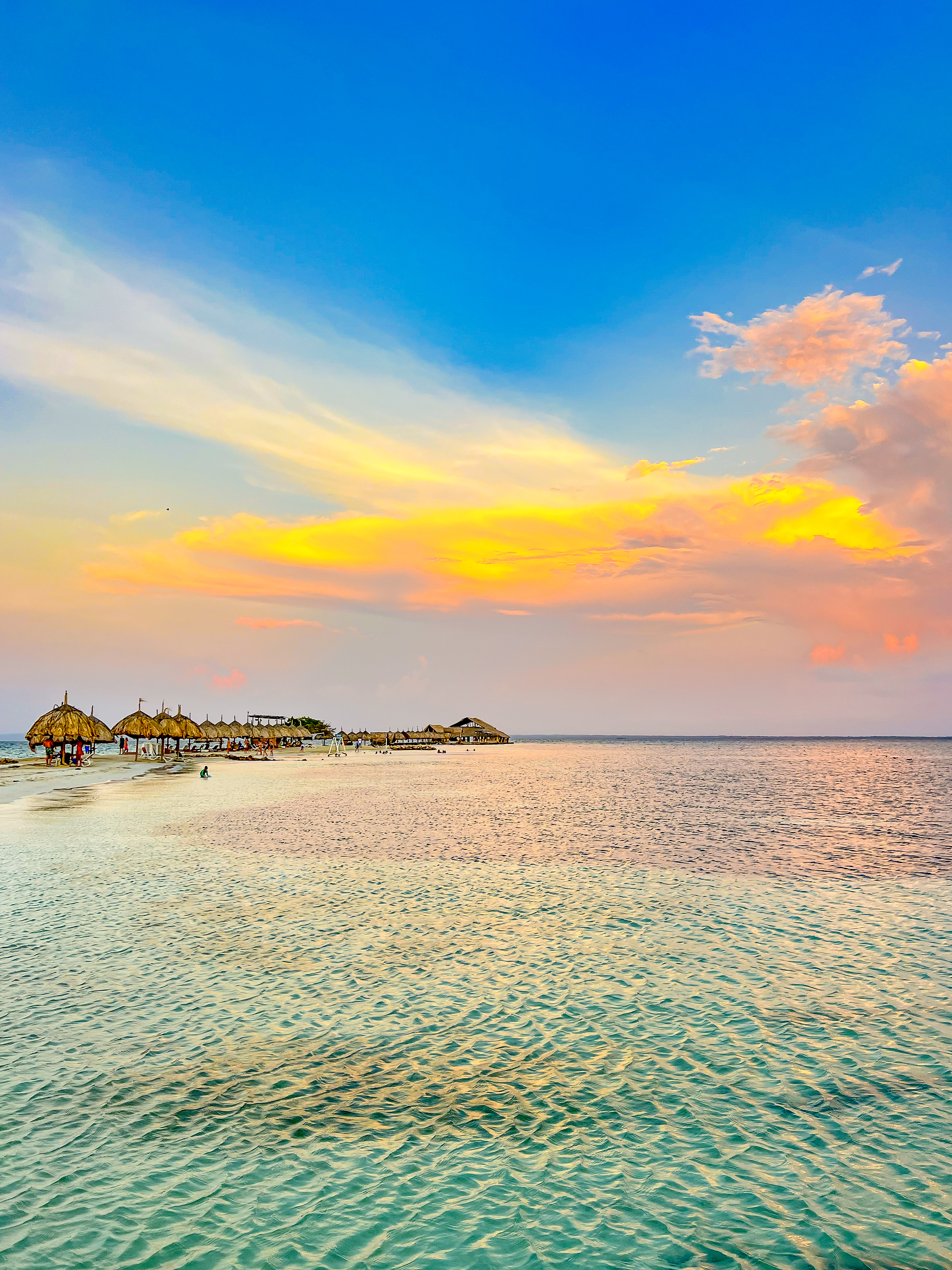 Beyond Colombia Tours | Tour: Isla Palma Day Trip in Archipelago of San Bernardo
