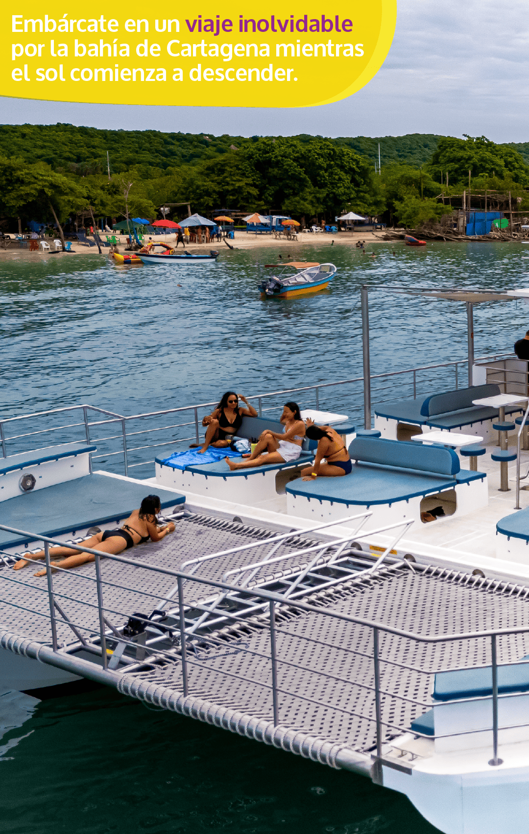 Beyond Colombia Tours | Tour: Catamaran Sunset Open Bar Tour in Cartagena