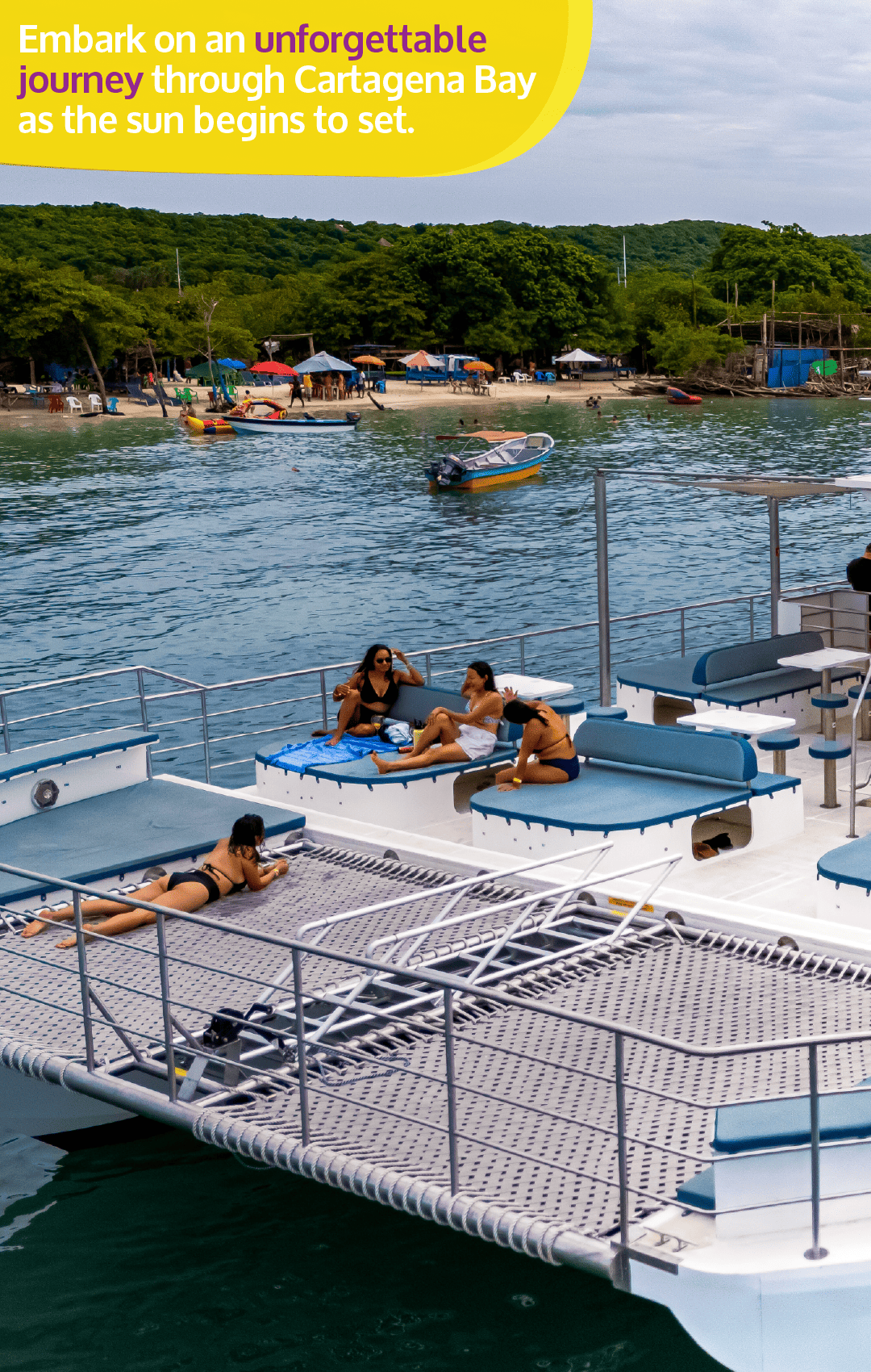 Beyond Colombia Tours | Tour: Catamaran Sunset Open Bar Tour in Cartagena