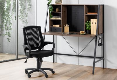 SOLIHULL Ultimate Desk