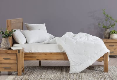 SINGLE BAMBOO BLEND QUILT Bamboo Blend Quilt 300gsm