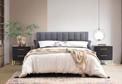 BISHOP Queen Bed