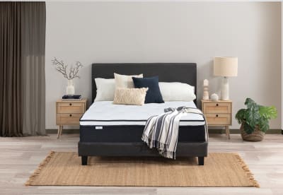 LLAMA Akudo Queen Mattress