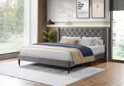 WAKEFIELD King Bed