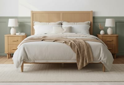 MAHONEY Queen Bed