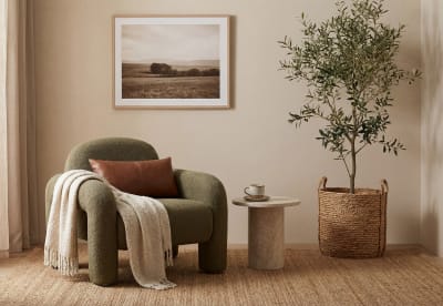 LESLEY FABRIC Accent Chair
