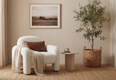 LESLEY FABRIC Accent Chair