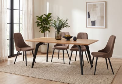 WILSON 1800 Dining Table