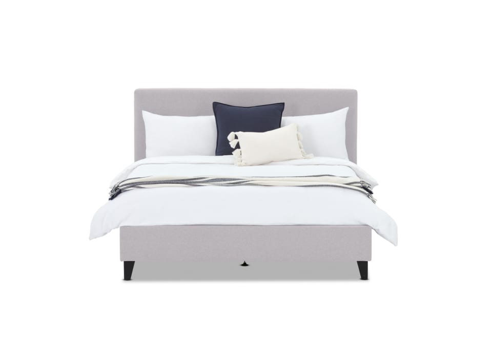JESSALYN Queen Bed (2 Ctns)