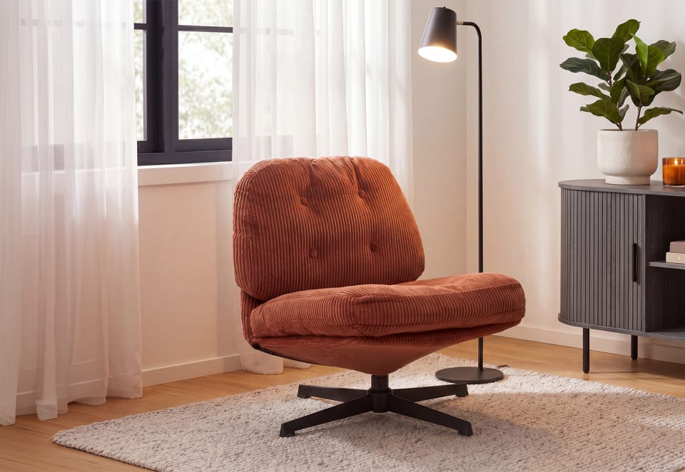 HART Swivel Chair