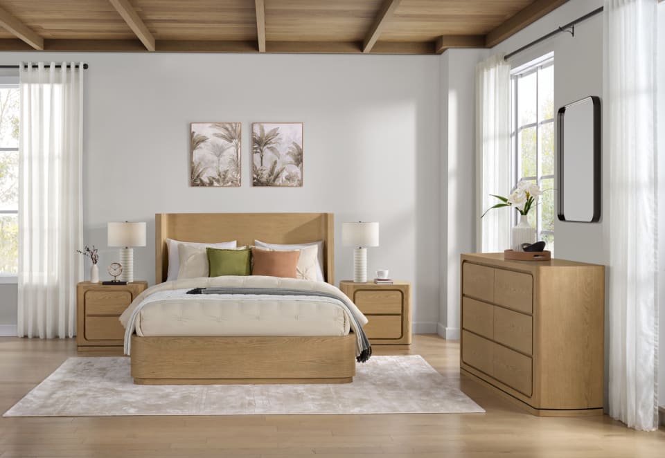 REINE 4 Piece King Dresser Bedroom Suite