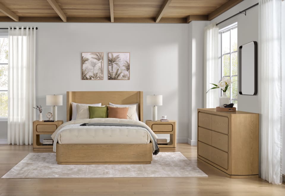 REINE 4 Piece Queen Dresser Bedroom Suite